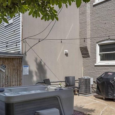 Rare City Home W/ Backyard Fire-Pit & Hottub Lancaster Exterior foto